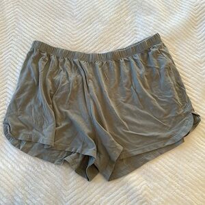 Mate the label pajama shorts